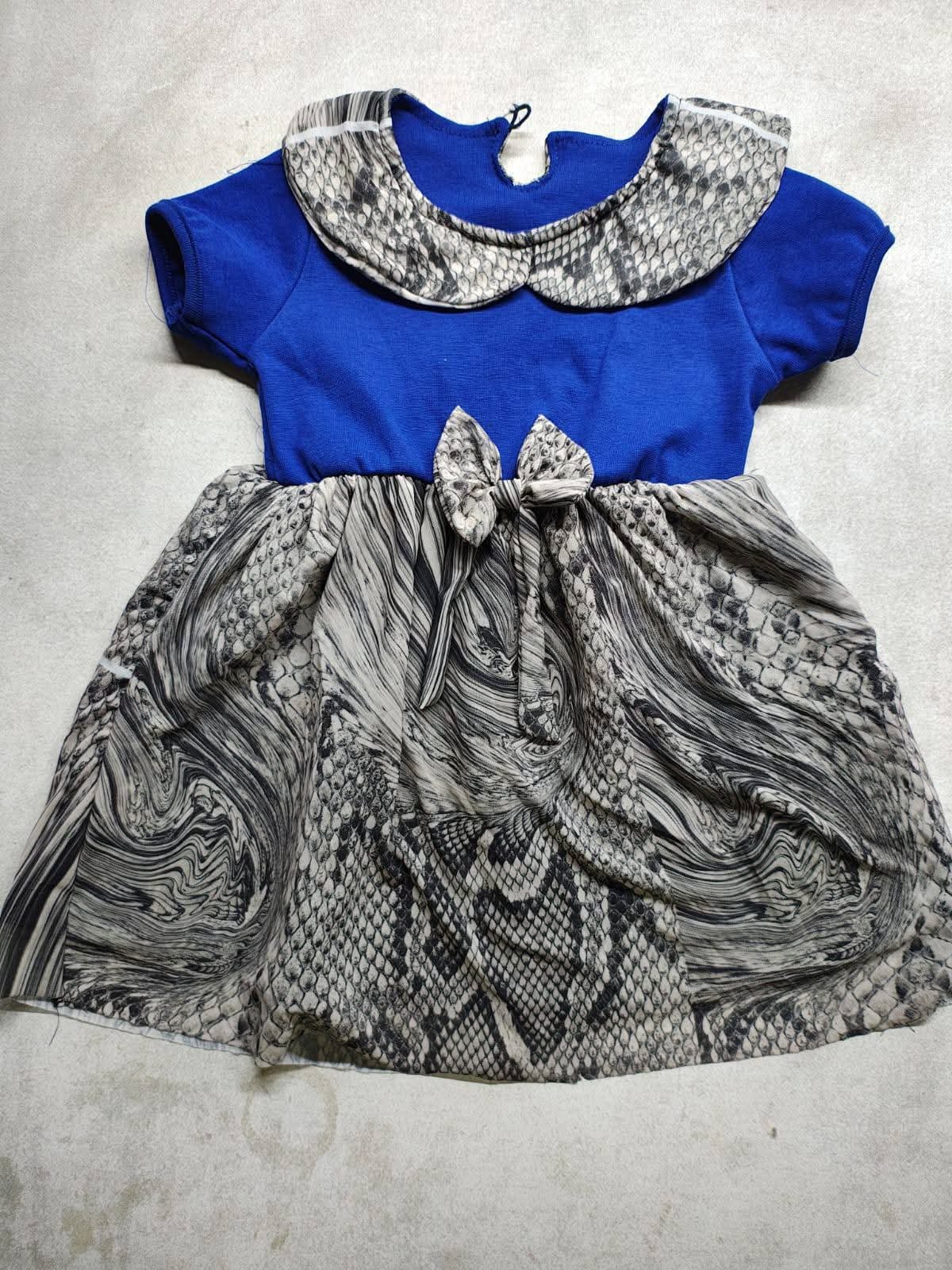 Girls frock (1) Girls’ Frock - Image 1